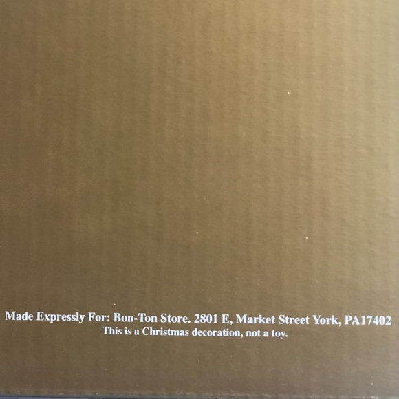 40% off Jade Porcelain Rare Vintage Nativity Figurine Mary Joseph and Baby Jesus - Picture 9 of 10